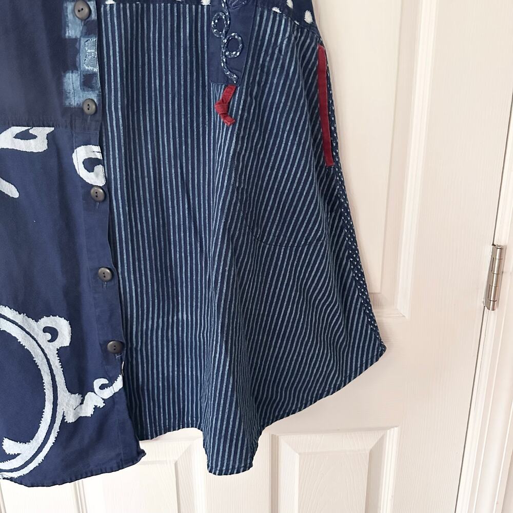 Mao Mom Thailand Artsy Abstract Lagenlook Blue Button Down Collared Swing Top OS - Picture 4 of 10